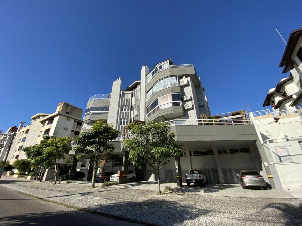 Apartamento Saint Tropez Jurere Internacional *