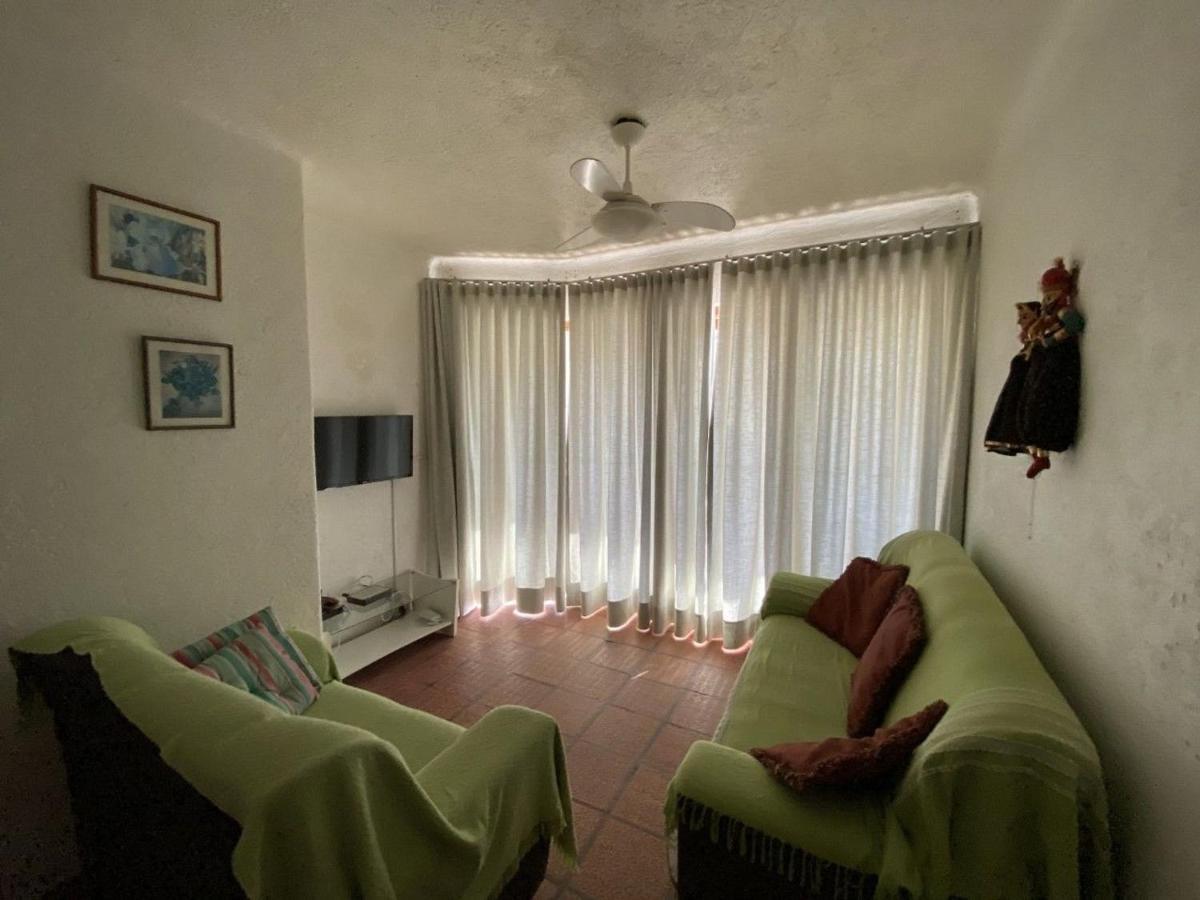 Apartamento Saint Tropez Jurere Internacional